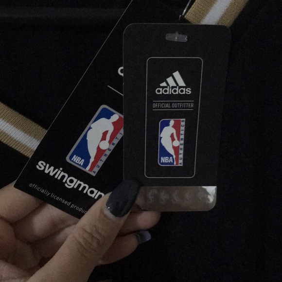 Toronto Raptors - Cory Joseph Jersey - Picture 3 of 3